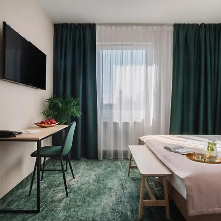 Hi Hotel Gdansk Airport Екстер'єр фото